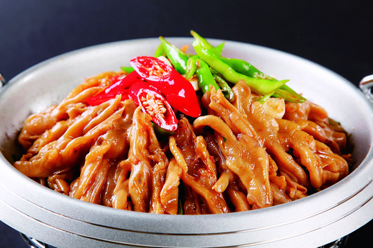 干鍋小炒鴨掌