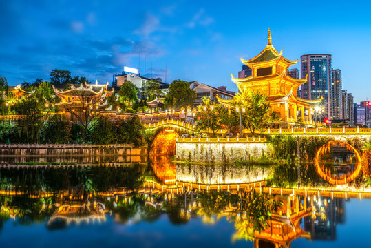 貴陽甲秀樓夜景