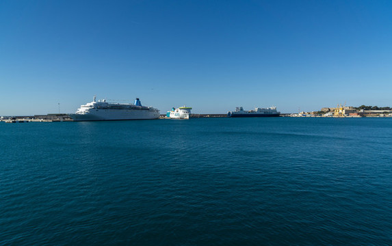 海港