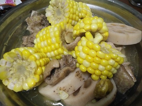 玉米燉雞