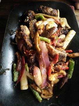 爆炒牦牛肉