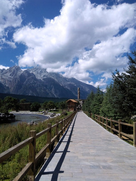 旅游景區(qū)道路