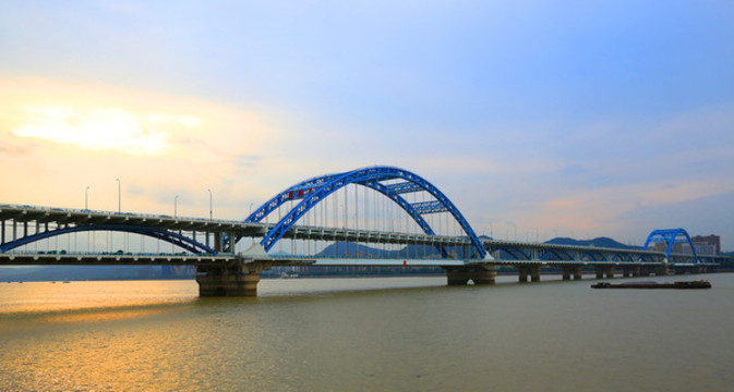 杭州復(fù)興大橋