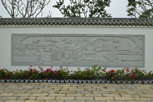 曹禺紀(jì)念館雕塑
