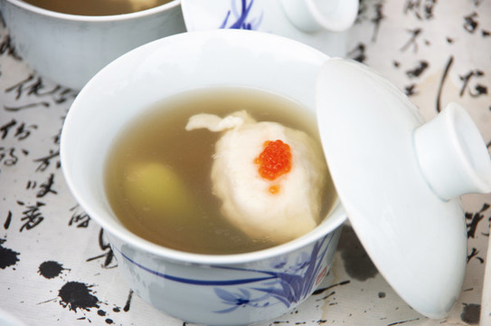 松茸雞豆花