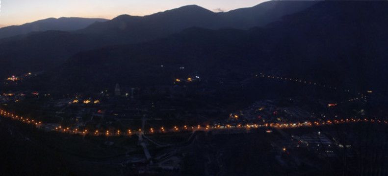 五臺(tái)山夜景