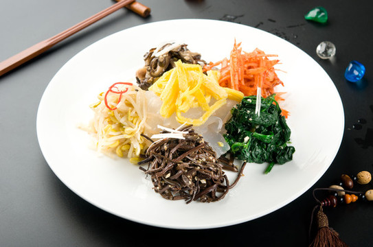 韓式?jīng)霾似幢P(pán)