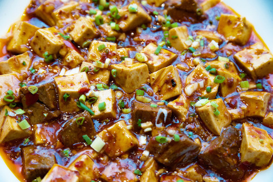 牛腩麻婆豆腐