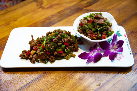 香辣小牛肉