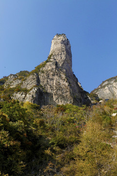 太行山新鄉(xiāng)天柱山風(fēng)光