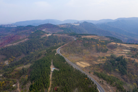 航拍濟南七星臺盤山公路