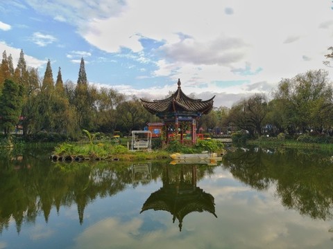 湖心亭