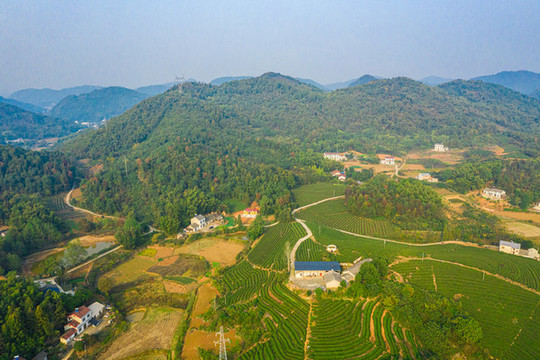 秋季山區(qū)風(fēng)光