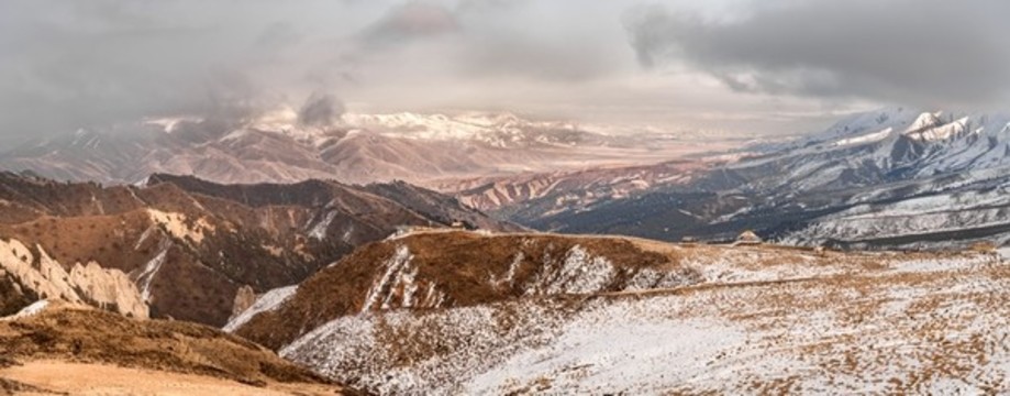 祁連山雪山