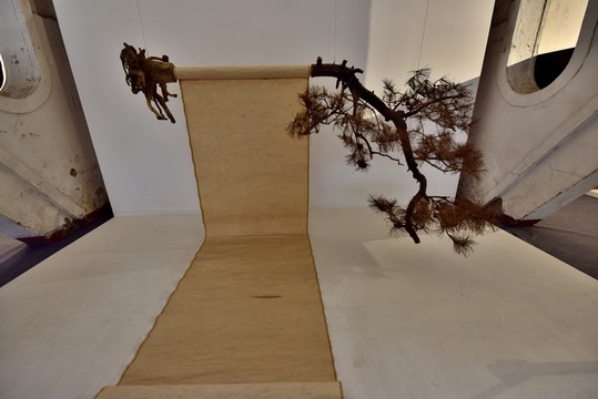 舊廠房藝術(shù)展