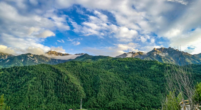 甘南迭部虎頭山風(fēng)光