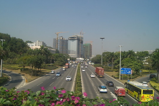 107國道深圳西鄉(xiāng)路段
