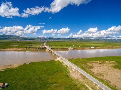 航拍甘南瑪曲黃河橋