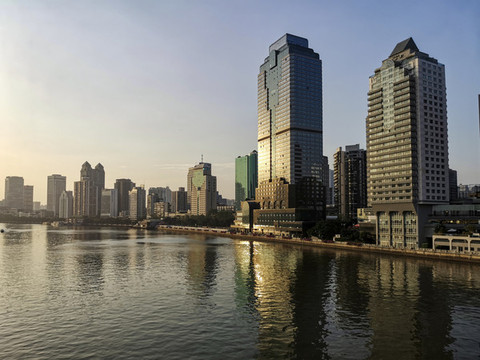 珠江兩岸