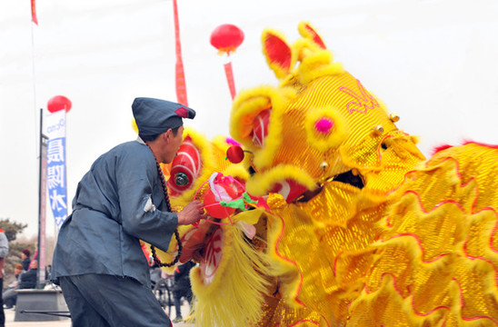 濟公戲獅子