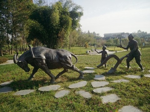 雕塑牛