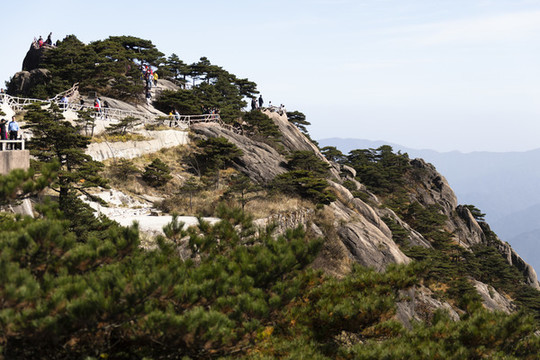 登黃山天下無山