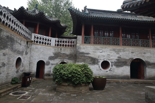 純陽宮八卦院