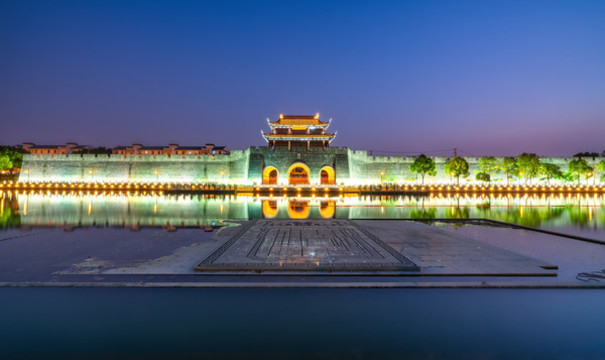 蘇州古城墻夜景
