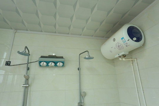熱水器