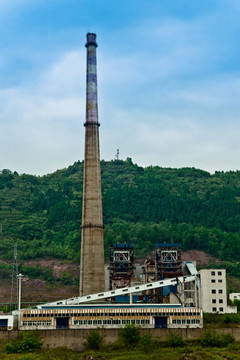 工廠煙囪