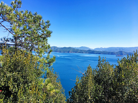 瀘沽湖