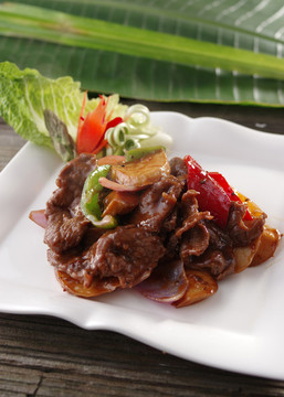 黑胡椒醬炒牛肉片