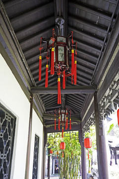 古典園林長(zhǎng)廊