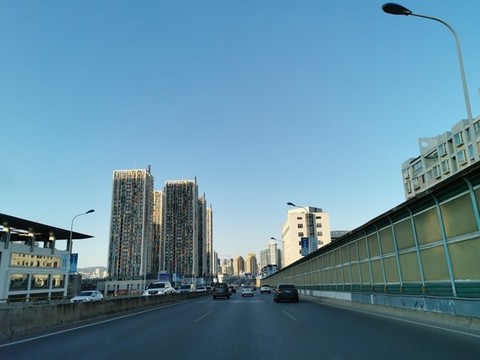 城市立交橋路面