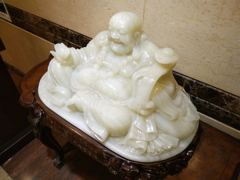 人物雕像