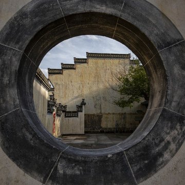 呈坎古建筑上的洞窗
