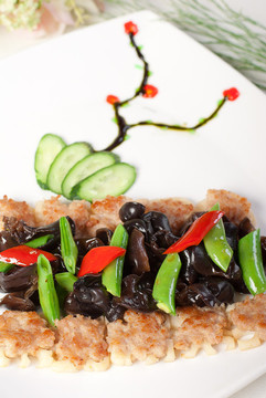 蜜豆蓮藕炒脆耳