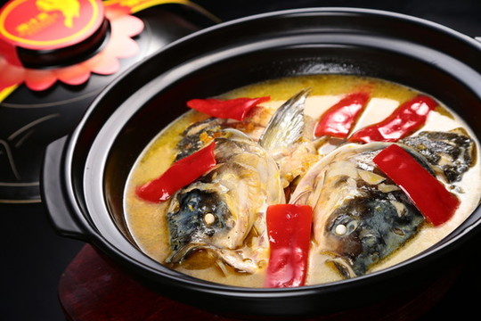 砂鍋魚頭
