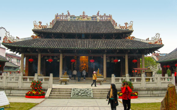 龍母廟