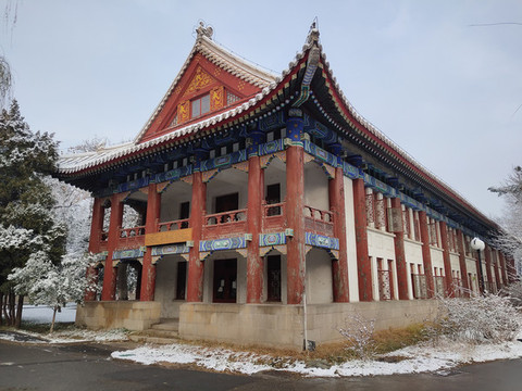 北京大學(xué)建筑與景觀學(xué)院