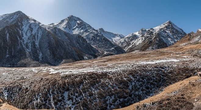 甘肅祁連山雪山