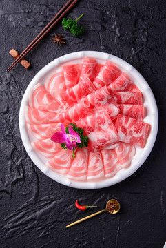 火鍋菜品雪花牛肉卷
