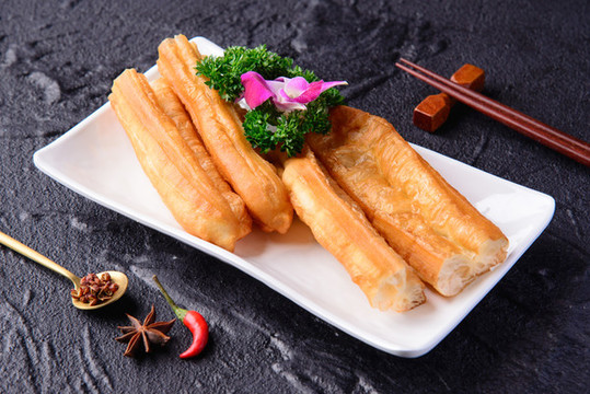 火鍋菜品油炸早點小吃油條拼盤