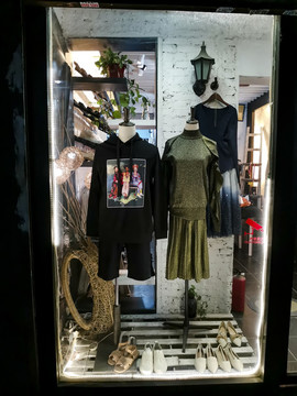 女裝衣櫥