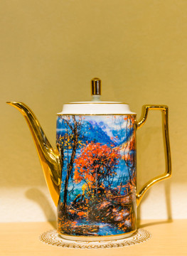 藝術茶壺