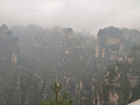 山峰
