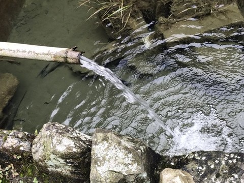 山泉水