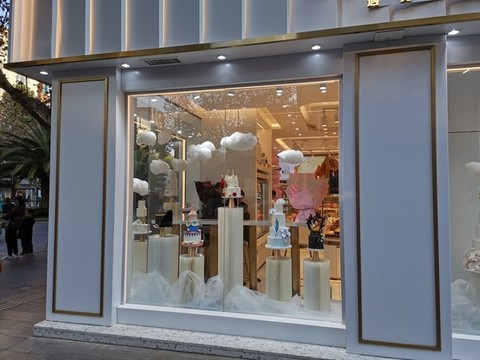 蛋糕店櫥窗