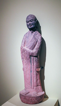 炳靈寺石窟出土唐代石雕弟子像