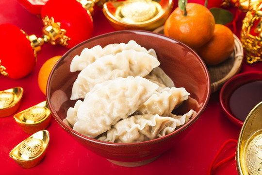 傳統(tǒng)節(jié)日吃餃子